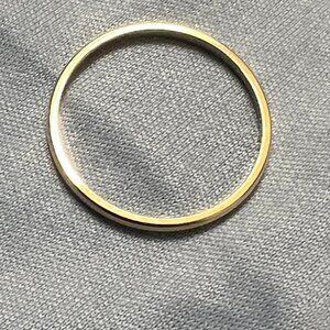 Ladies 10 K Yellow Gold Ring